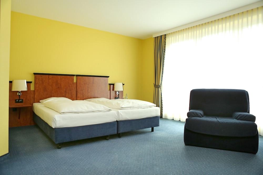 Amedia Frankfurt Russelsheim Trademark Collection By Wyndham エクステリア 写真